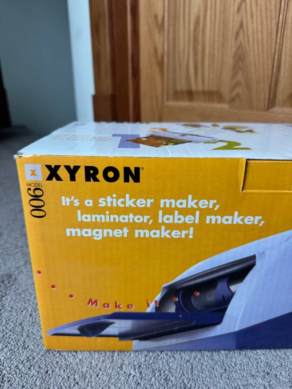 Xyron Model 900 Sticker Laminator Magnet Label Machine